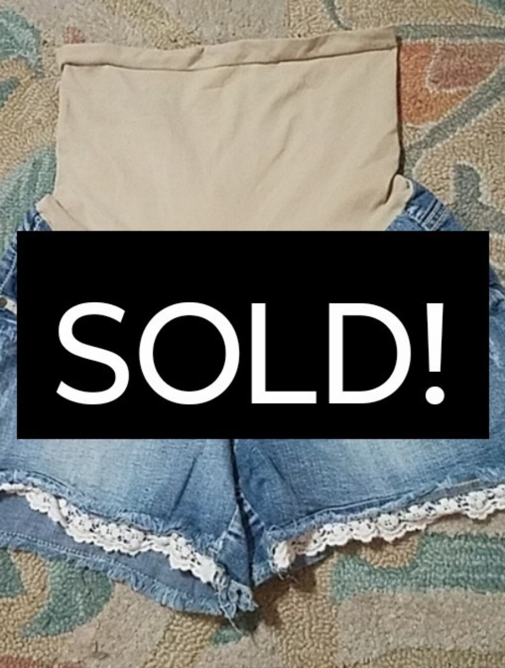 🌹NWOT Indigo Rein size L maternity shorts